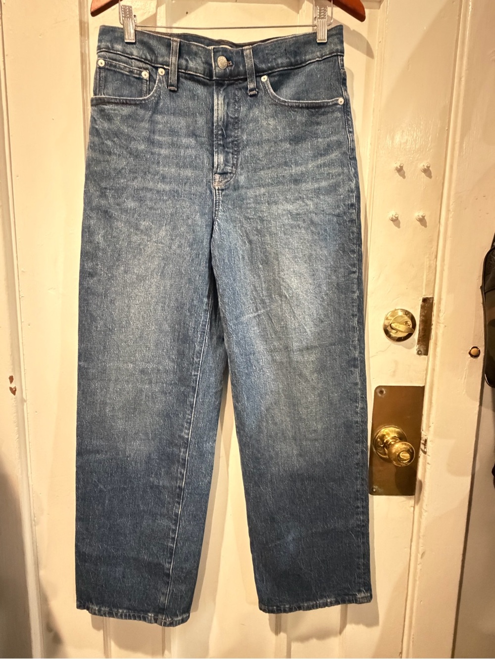 Madewell Relaxed High-Rise Straight Leg Jeans in Light Blue Wash